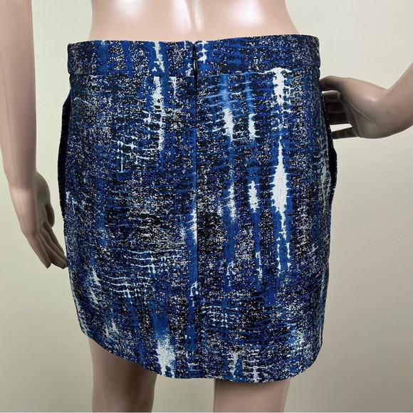 NEW STELLA MCCARTNEY REVOLVE ABSTRACT MINI SKIRT - Picture 7 of 8
